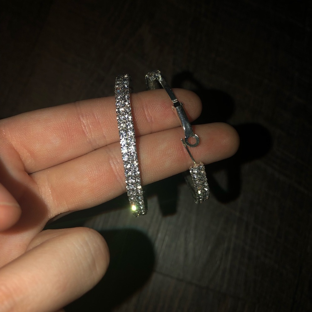 Earings